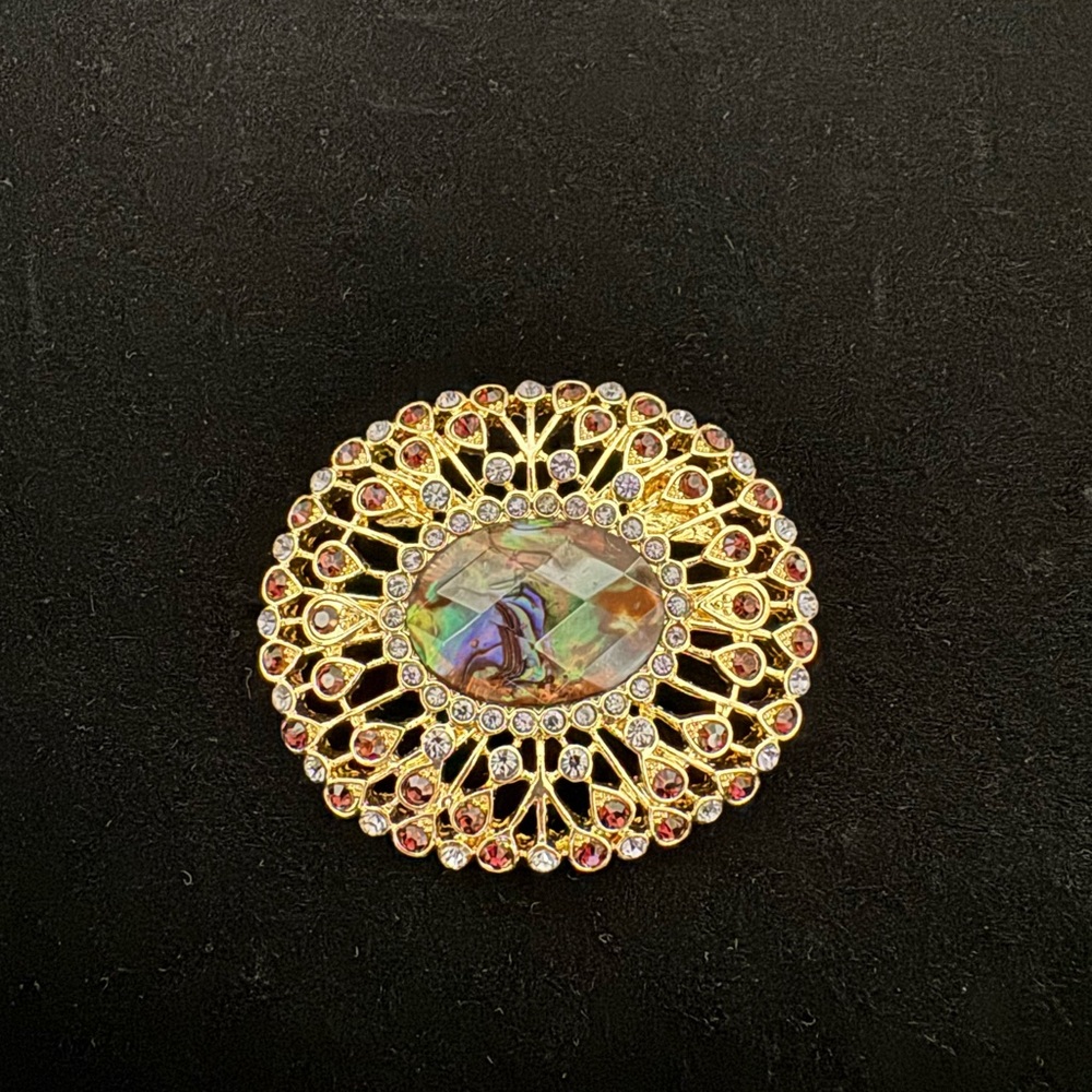 Vintage Signed Napier Gold Tone Faux Abilene and Rhinestone Filigree Brooch